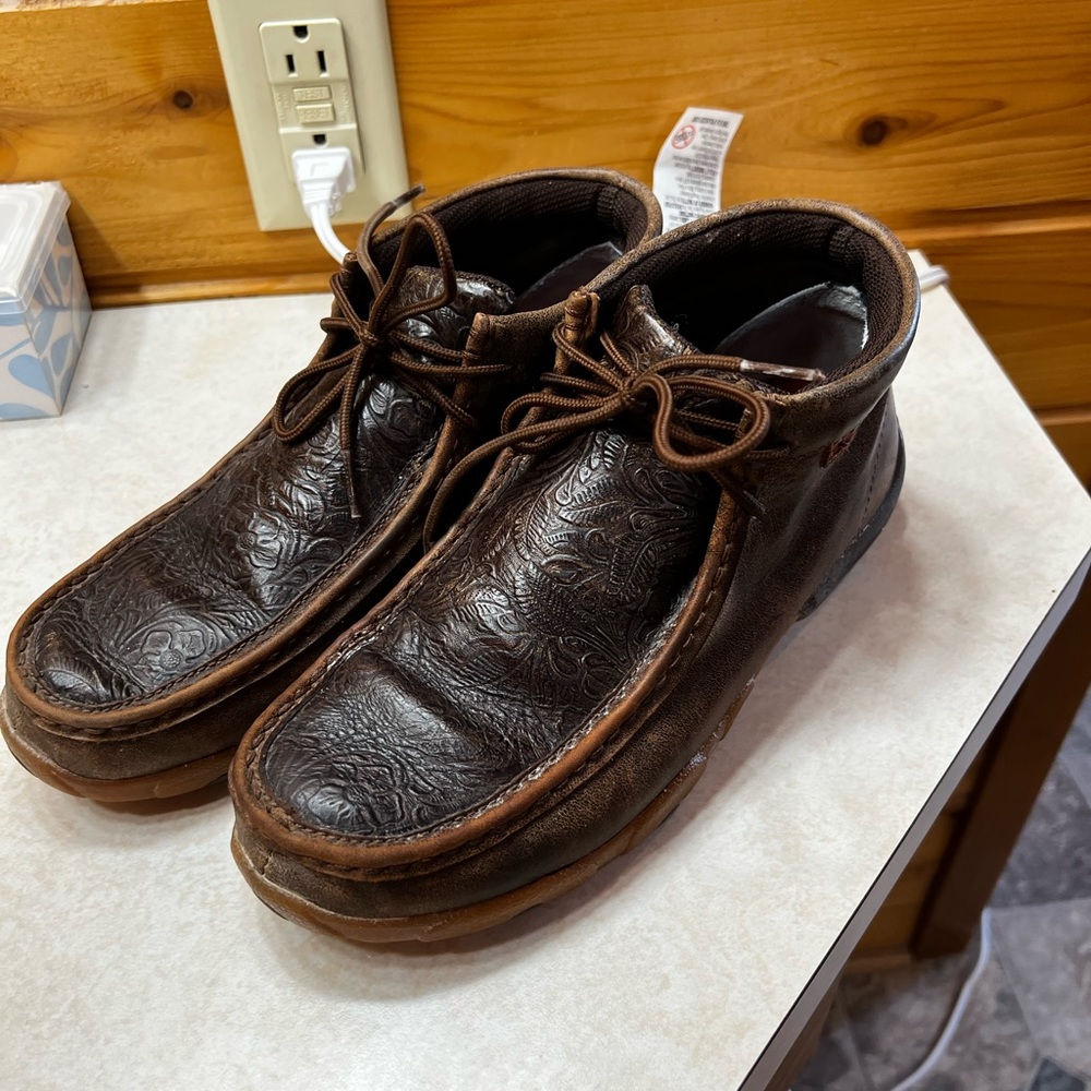Womens Twisted X - Tooled design driving Mocs